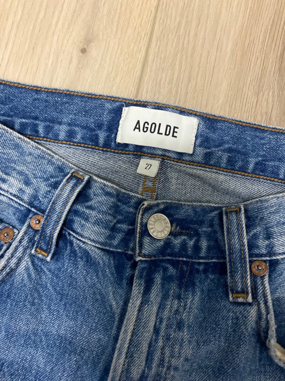AGOLDE Low Curve High Rise Denim Jeans in Venture, Size 27 - Picture 4 of 7